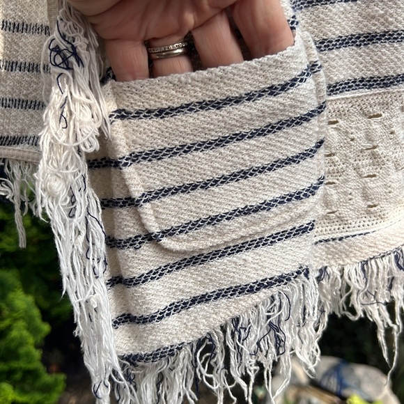 Zara distressed top - Picture 5 of 7